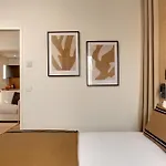 Apartment De *